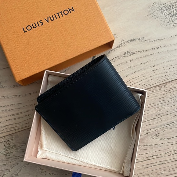 New - Louis Vuitton men’s wallet - Picture 3 of 5